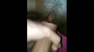 ठूली काली महिला बाहिर निस्कन चाहन्छिन्