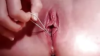 धेरै राम्री श्यामला पत्नी कुकुर चुस्नु र orgams सम्म एक लामो fucking सवारी लिनुहोस्