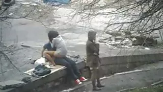 काउगर्ल स्थितिमा कुटपिट