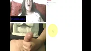 ठूला स्तन भएको किशोरले भाला चुस्छ