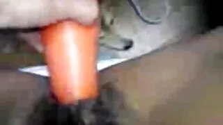भिडियोमा नादमिर र रेनाटा