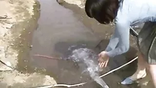 तेजस्वी बच्चालाई डिक चाहिन्छ