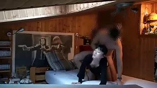 गोरा केही रमाइलो गर्दैछ