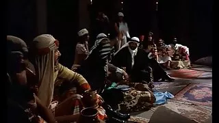 ओछ्यानमा कुकुर शैली ड्रिलिंग